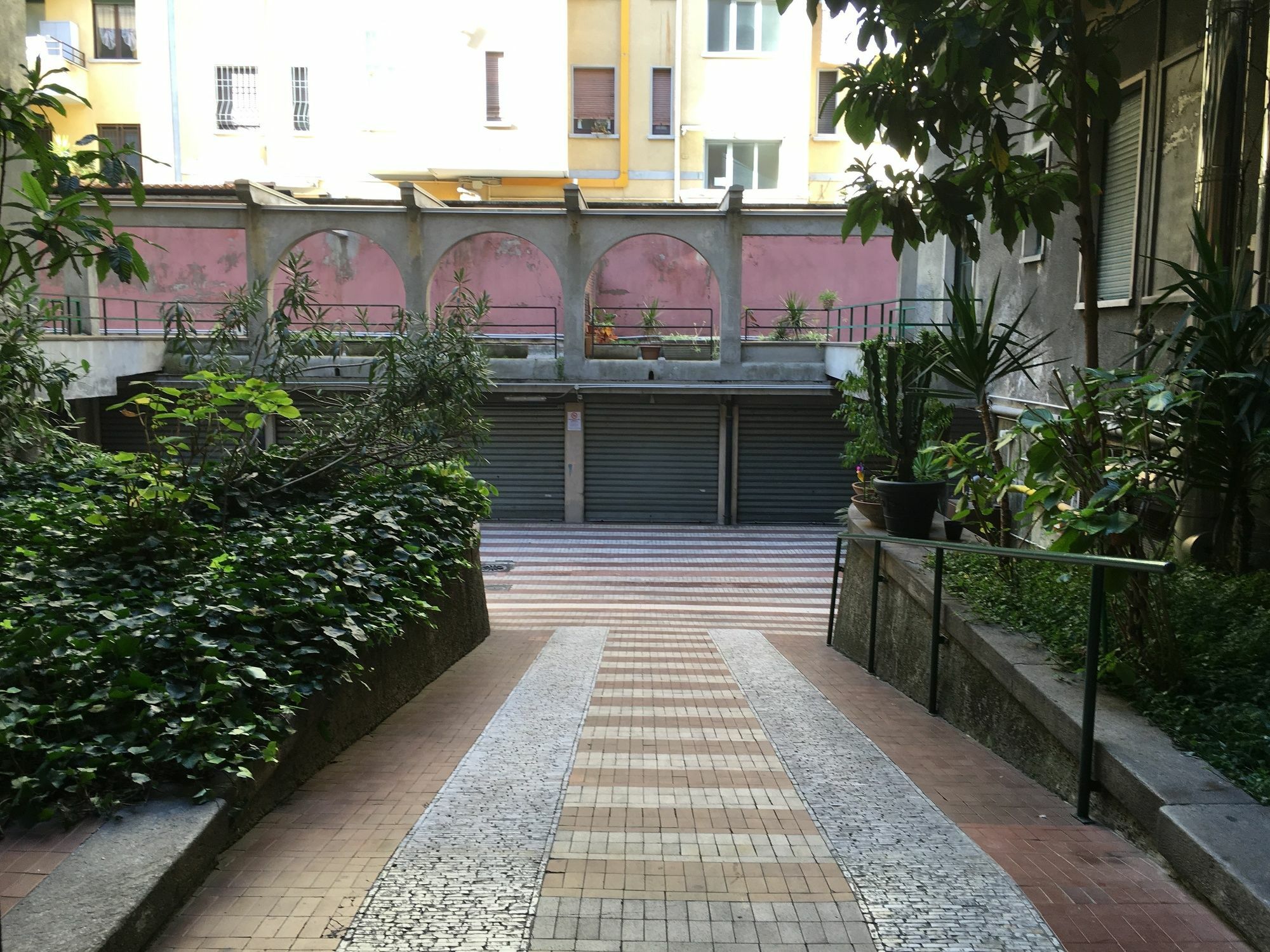 Soperga Guesthouse Milan Exterior photo